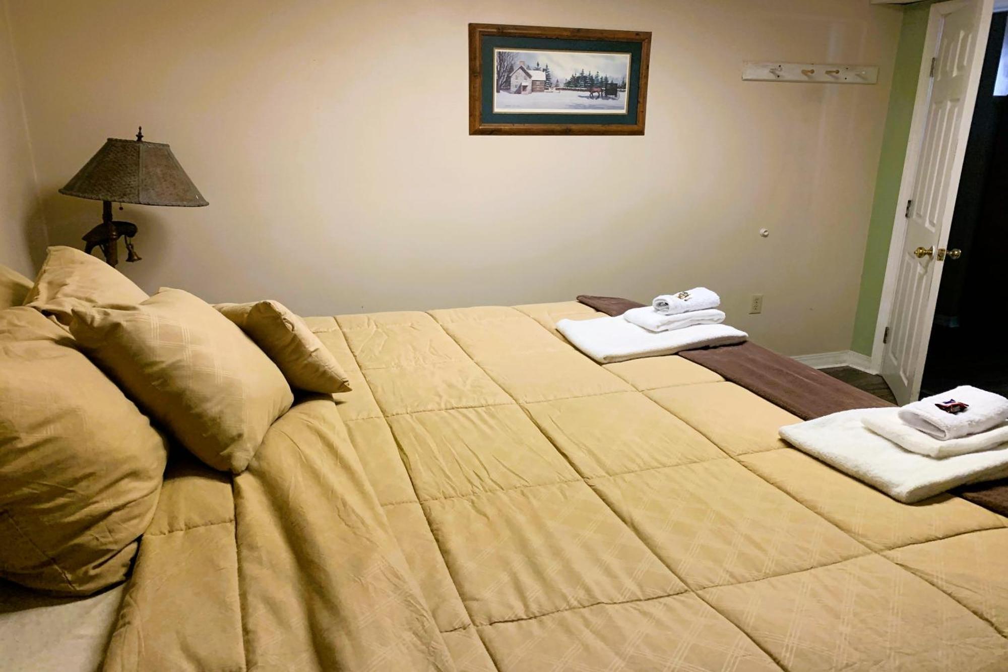 Love Hotels St John River By Oyo At Fort Kent Me Saint John Plantation Exterior photo